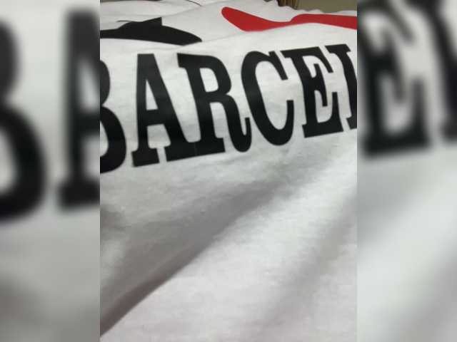 EmilyLeah's BongaCams show and profile