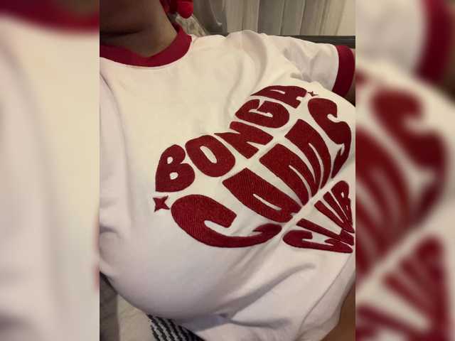 EmilyLeah's BongaCams show and profile