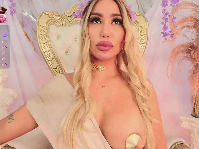 EmilyLeah from BongaCams is Freechat