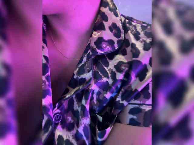 EmilyLeah webcam