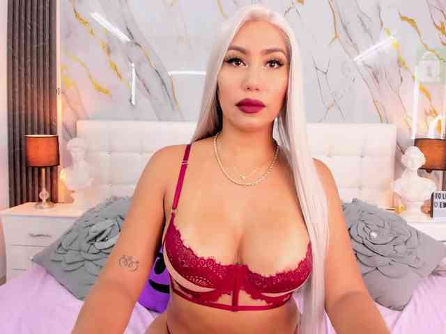 EmilyLeah webcam
