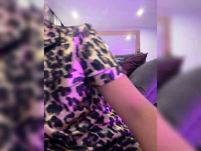 EmilyLeah webcam