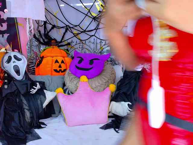 EmilyLeah webcam