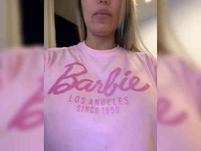 EmilyLeah webcam