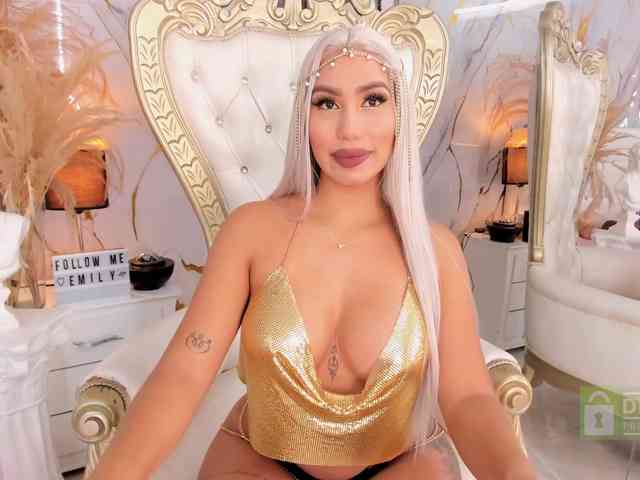 EmilyLeah webcam