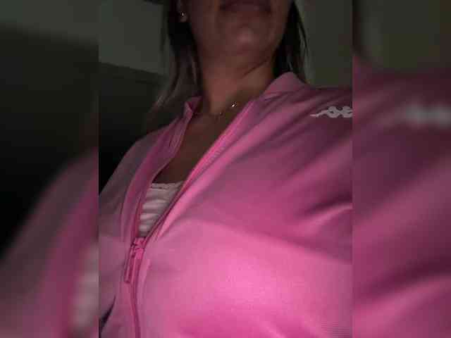 EmilyLeah webcam