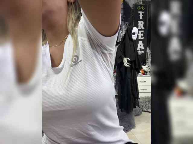 EmilyLeah webcam
