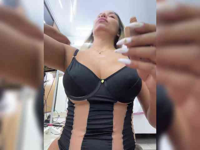 EmilyLeah webcam