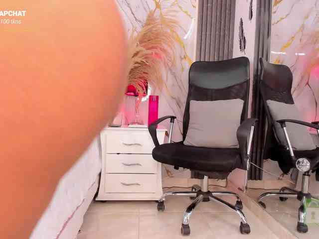 EmilyLeah webcam