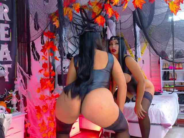 EmilyLeah webcam