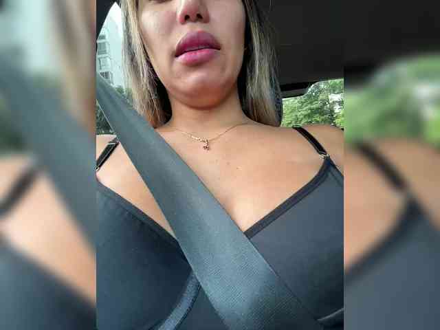 EmilyLeah webcam