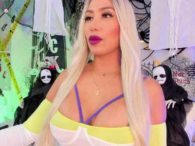 EmilyLeah webcam