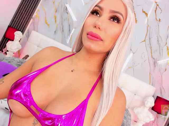 EmilyLeah webcam