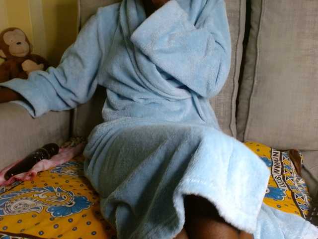 Taurus-Queen's BongaCams show and profile