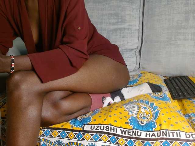 Taurus-Queen's BongaCams show and profile