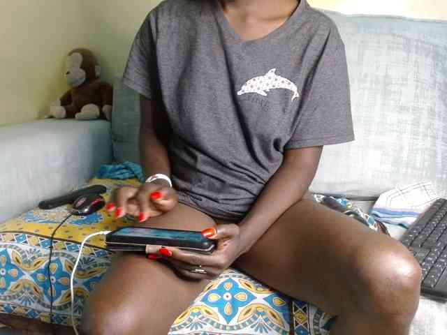 Queen04_ webcam