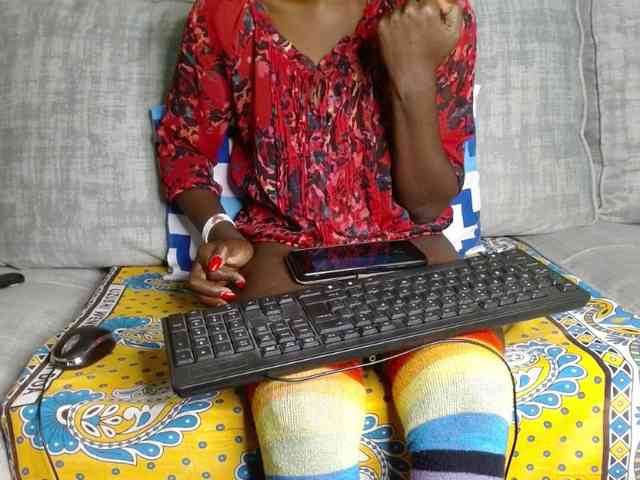 Queen04_ webcam