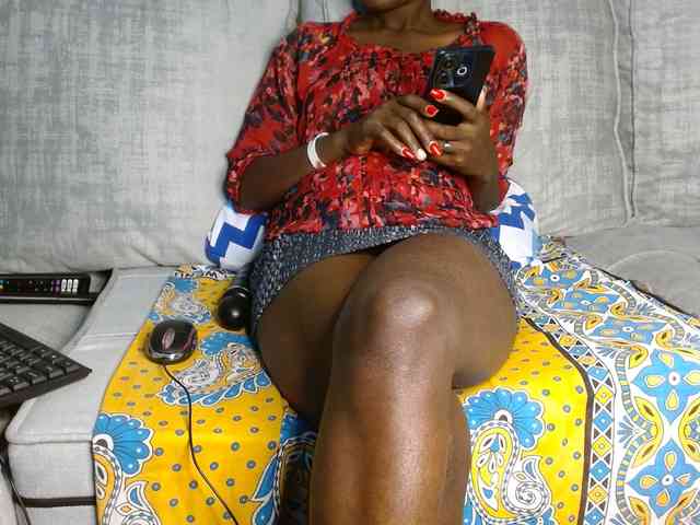Queen04_ webcam