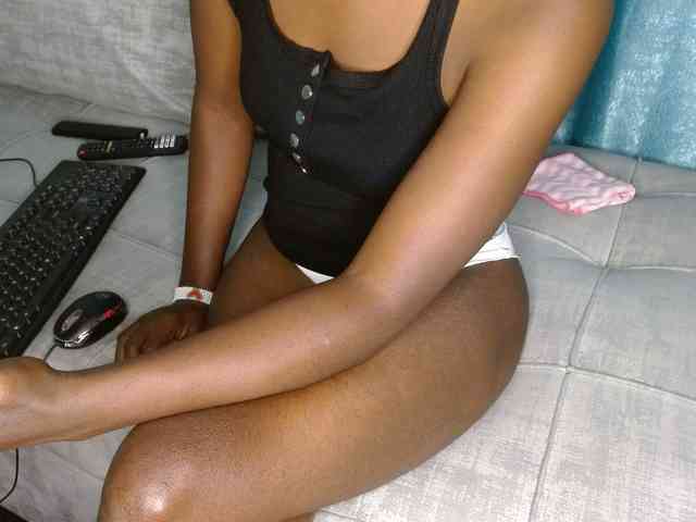 Queen04_ webcam