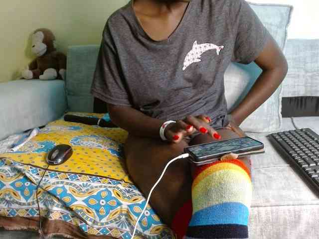 Queen04_ webcam