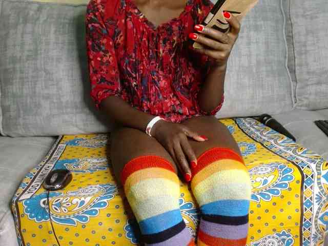 Queen04_ webcam