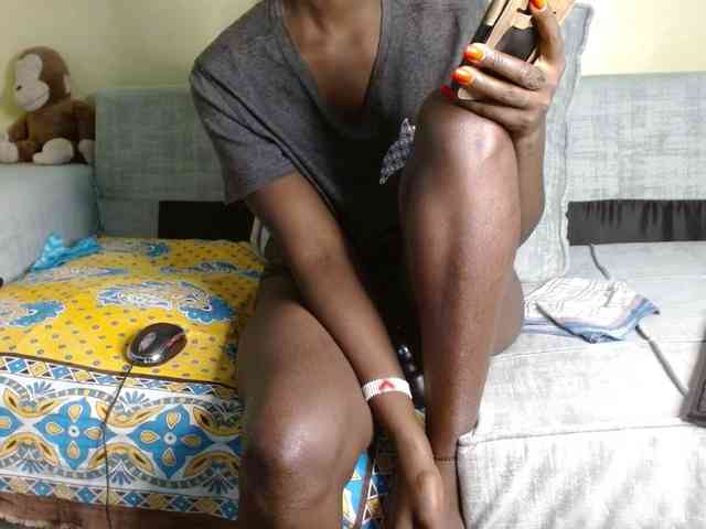 Queen04_ webcam