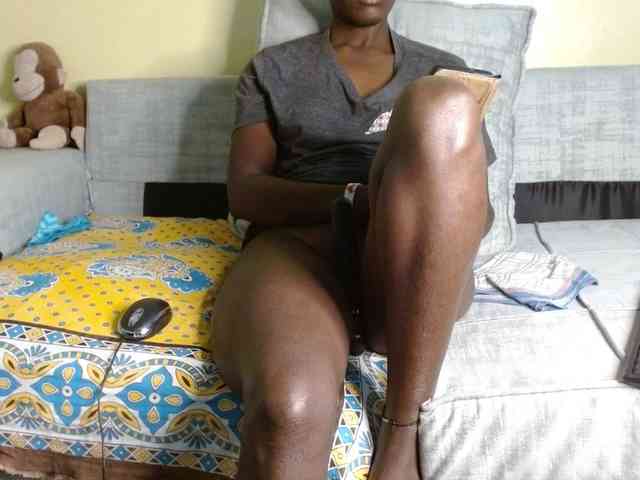 Queen04_ webcam