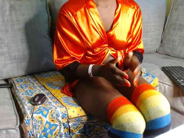 Queen04_ webcam