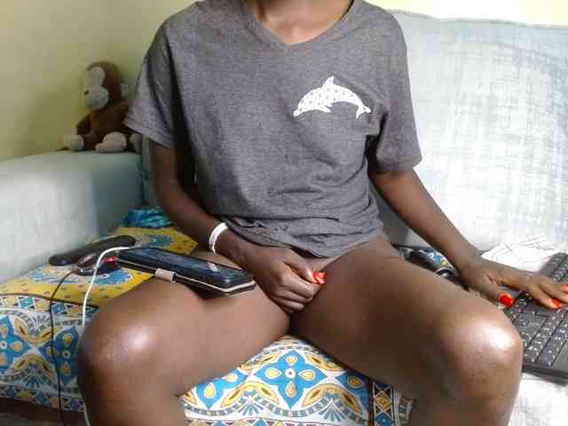 Queen04_ webcam