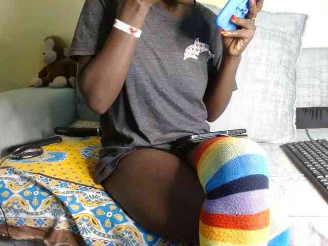 Queen04_ webcam