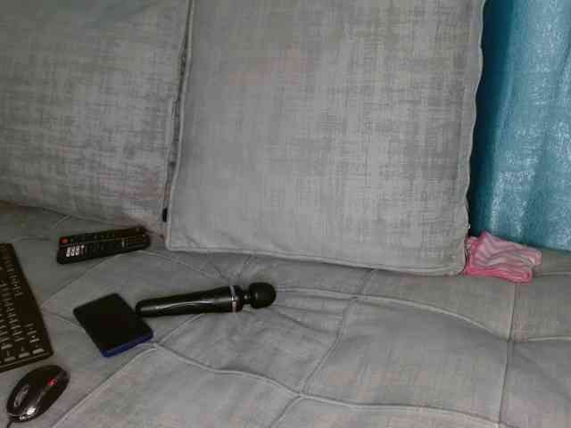 Queen04_ webcam