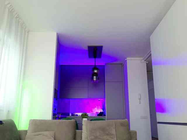 Yvonna webcam