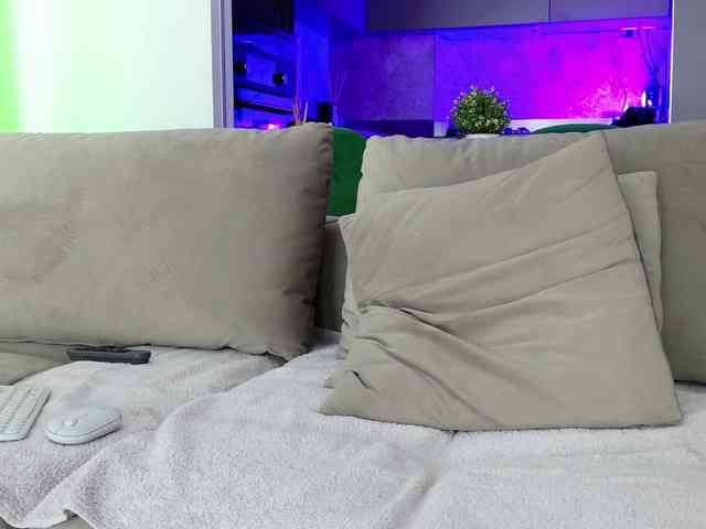 Yvonna webcam