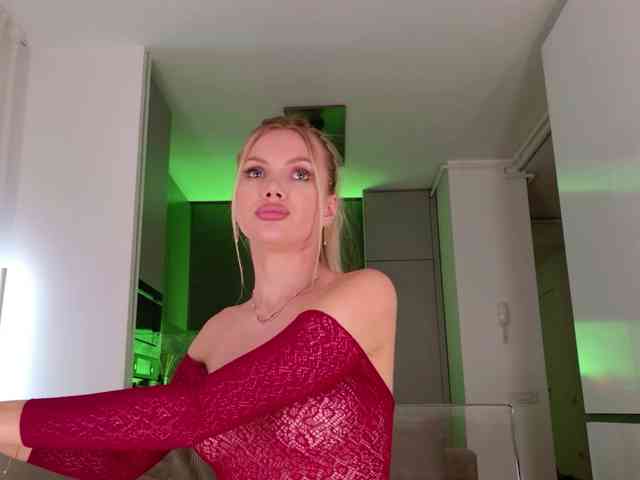 Yvonna webcam