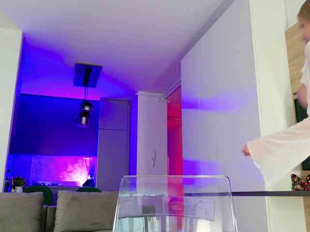 Yvonna webcam