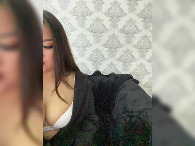 praesertim's BongaCams show and profile