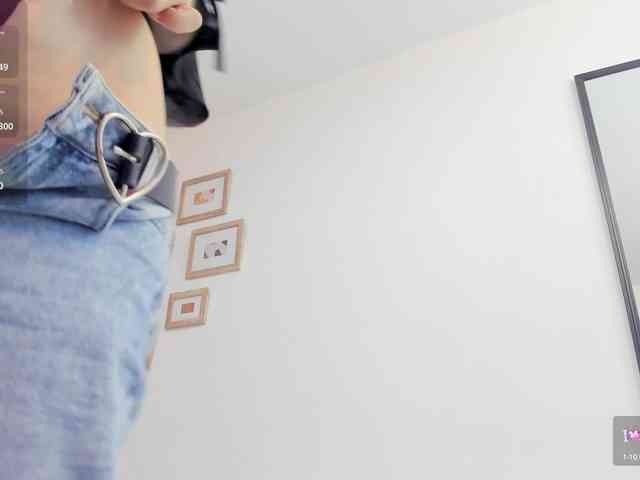 Danniamoore- webcam