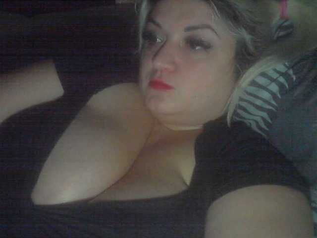 KrystaAhlMagic webcam