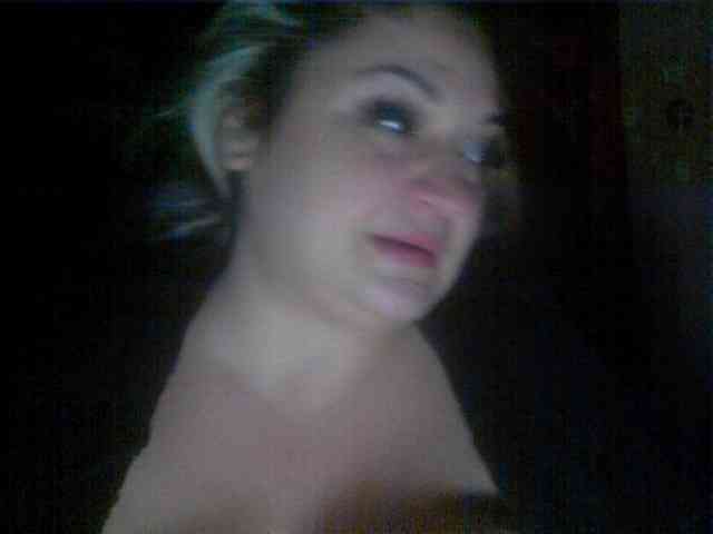 KrystaAhlMagic webcam