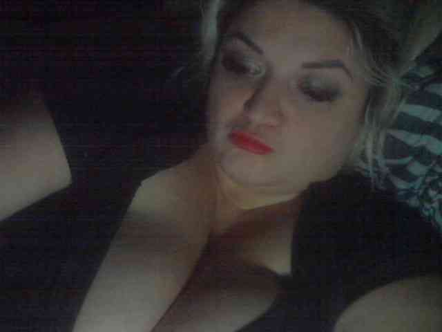 KrystaAhlMagic webcam