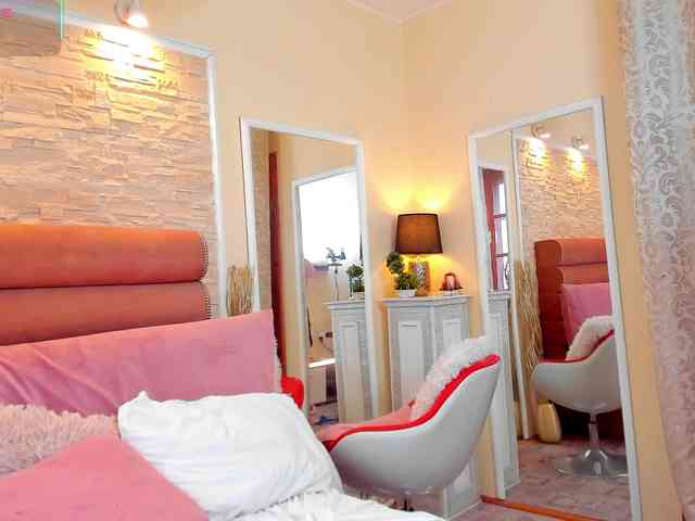 ArianaCroft ArianaCroft