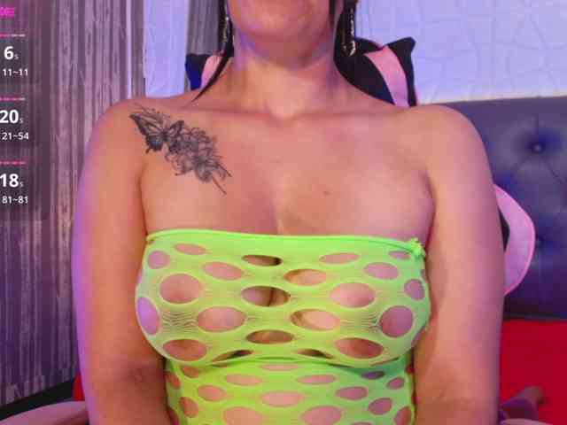 Nathaliazamu webcam