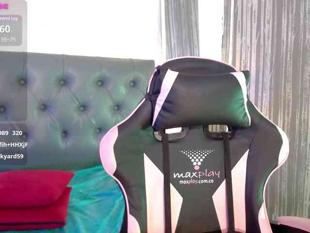 Nathaliazamu webcam