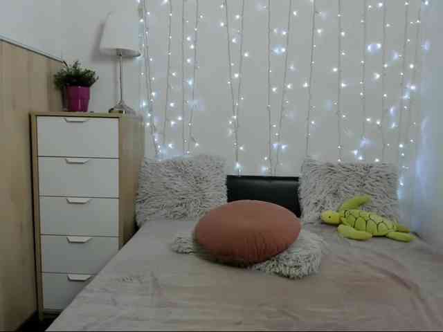 ChristyHearth webcam