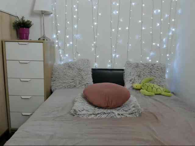 ChristyHearth webcam
