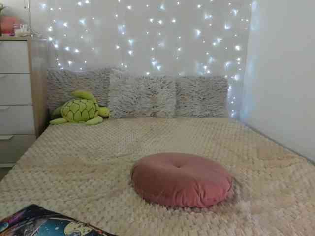 ChristyHearth webcam