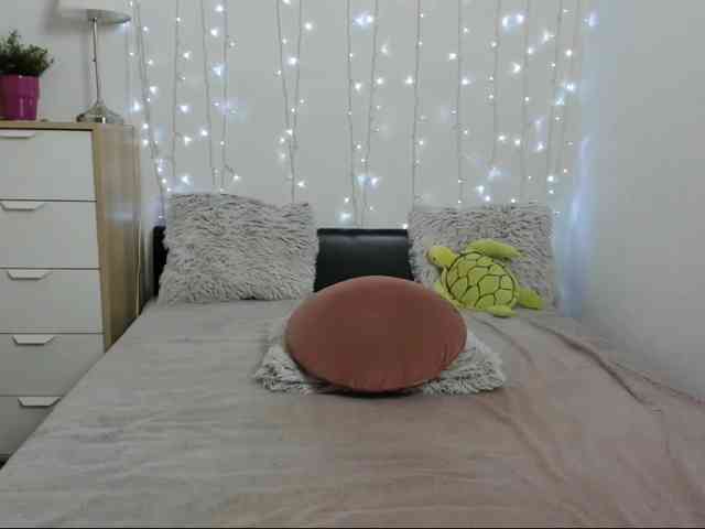ChristyHearth webcam