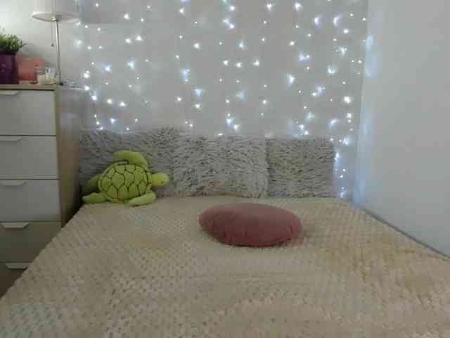 ChristyHearth webcam