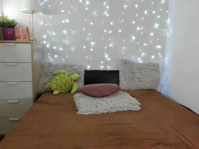 ChristyHearth webcam