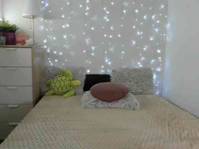 ChristyHearth webcam